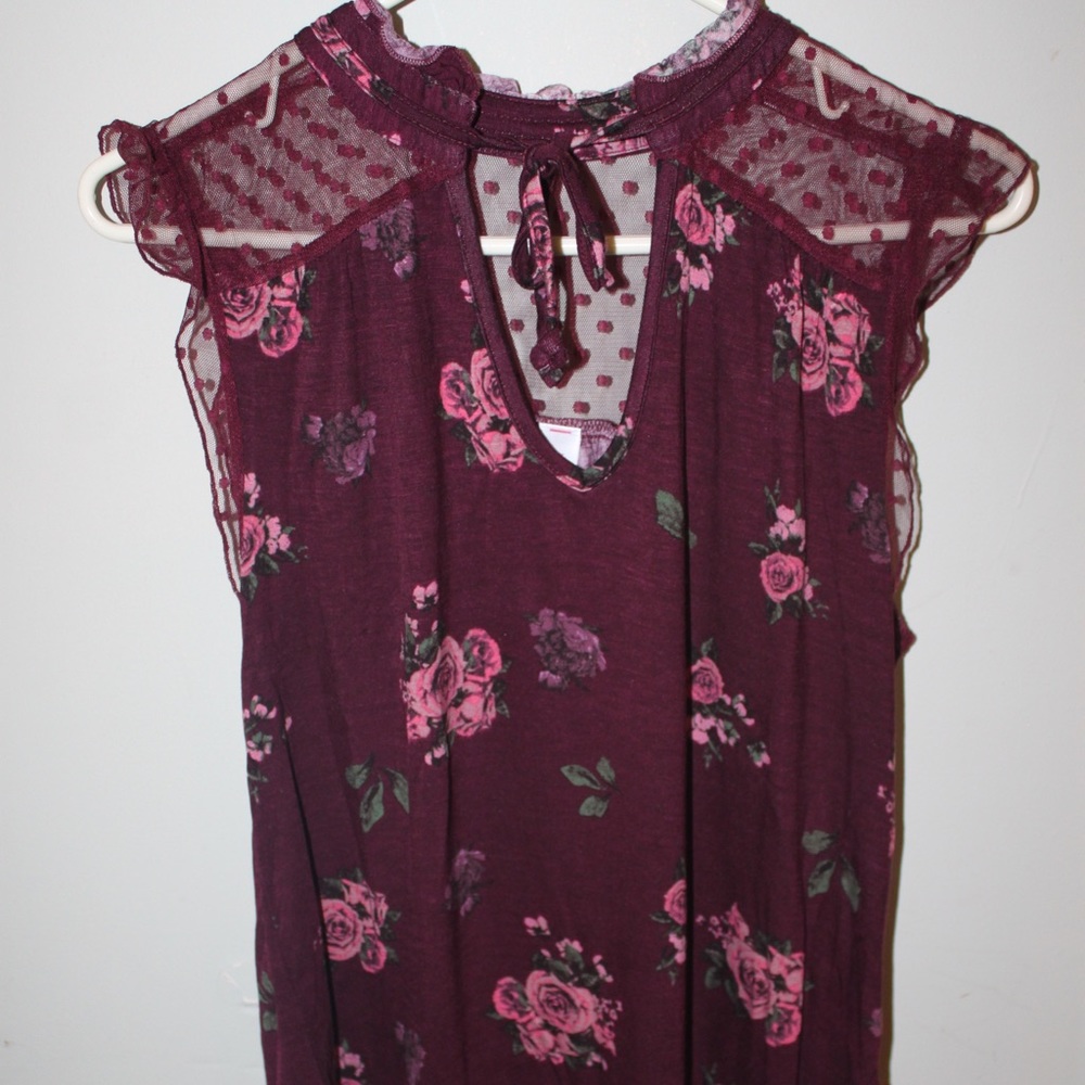 Floral top
